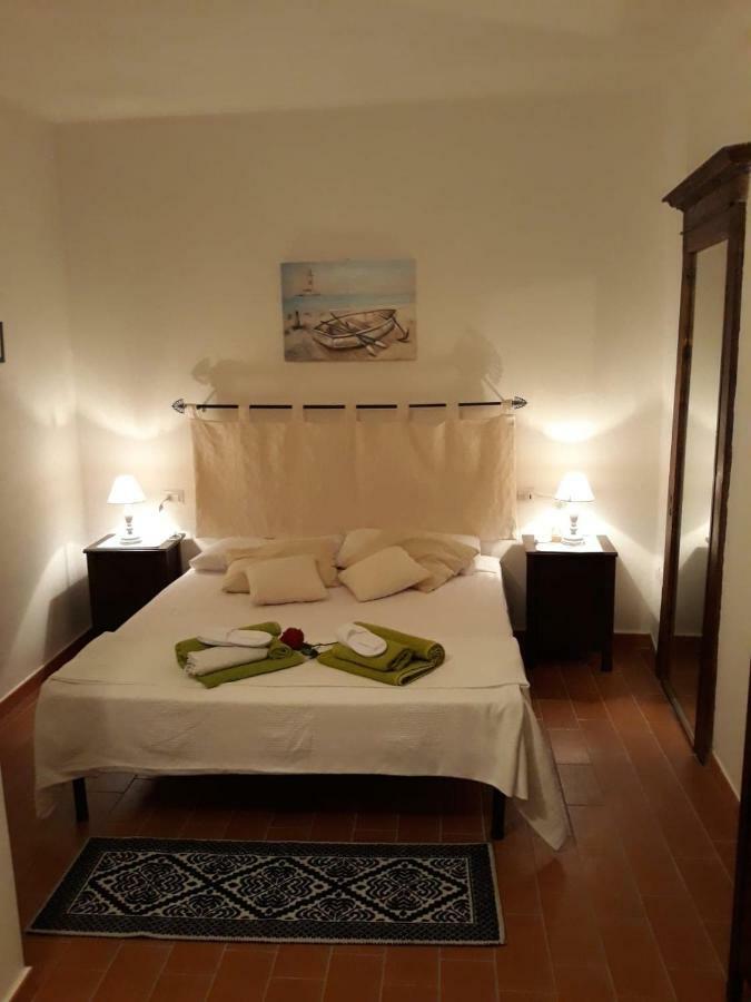Minerva'S House Apartment Alghero Bagian luar foto